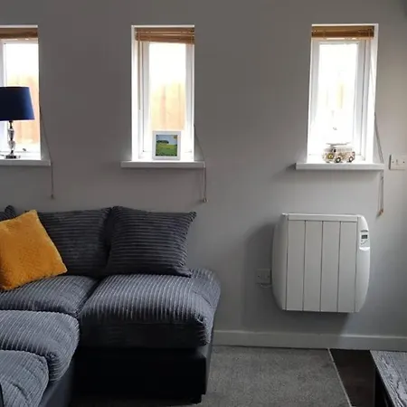 Sea Reach Apartment, 2 Minutes From Beach And Town Apartment